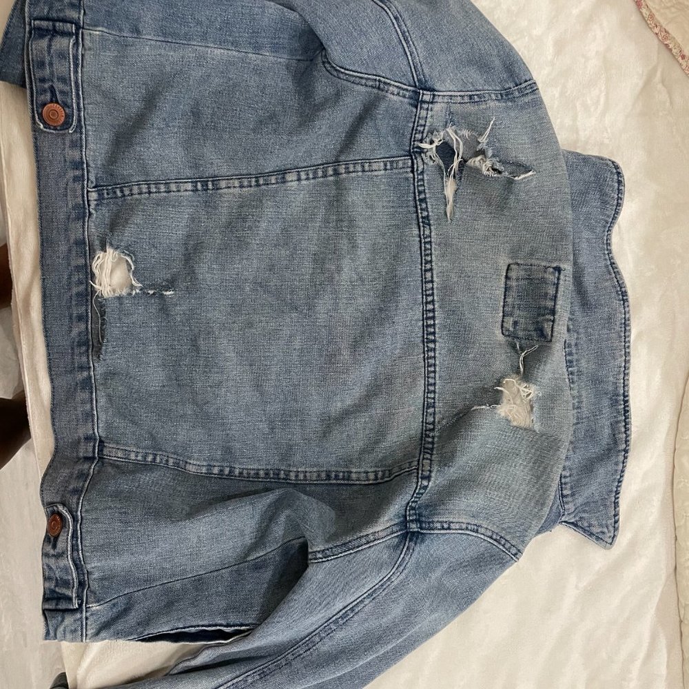 Distressed Denim Jacket - Picture 4 of 4